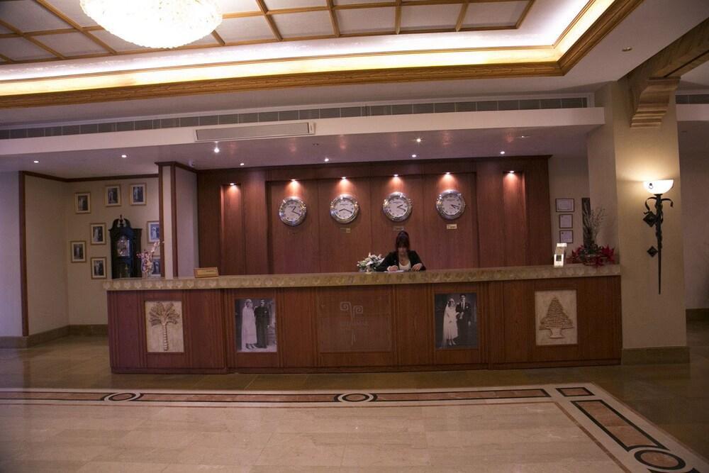 Bzommar Palace Hotel Jounieh Exterior photo